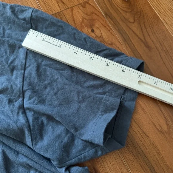 Quiksilver Men's T-Shirt Size L - Picture 4 of 6